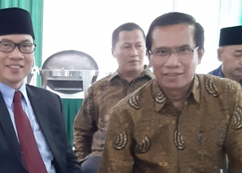 Peneliti LIPI Lili Romli bersilaturahmi dengan Ketua DPP PAN Yandri Susanto