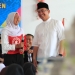 Wakil Gubernur Banten Andika Hazrumy berbincang dengan Siswi SMAN 2 Cibeber disela-sela kunjungannya ke Banten selatan, Kamis (23/10/2019)