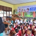 Ratusan murid SDN Cangkudu IV, Kecamatan Balaraja, Kabupaten Tangerang dikenalkan pola hidup sehat dalam peringatan hari cuci tangan sedunia, kemarin. FOTO ISTIMEWA