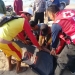 Satu dari dua korban yang terseret arus pantai Bagedur atas nama Puji (35) warga Kadomas Pandeglang berhasil ditemukan pemancing pada Sabtu pagi (16/11).