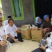Wakil Walikota Serang bersama dengan Kepala Dinsos Kota Serang kembali mengunjungi nenek Sapiah dan nenek Arbaiah di Cipocok Jaya, Rabu (4/12/2019). Pada kesempatan ini, Subadri melakukan pengecekan serta memberikan stok makan dan minum
