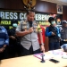Wakapolres Cilegon, Kompol Andra Wardhana  saat press conference di Mapolres Cilegon, Rabu (11/12). LUKMAN HAPIDIN/BANTEN POS