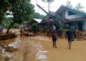 Tidak Hanya Cipanas, 4 Kecamatan di Lebak Diterjang Banjir