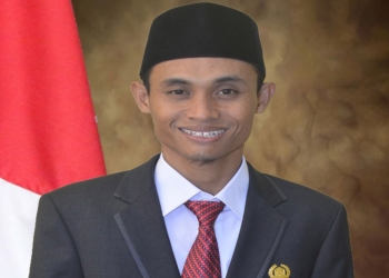 MUKHTAR EFENDI, M. Pd