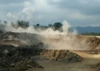 Area tambang batu gampung milik PT Cemindo Gemilang yang setiap hari ada praktik blasting quary, tempatnya di Desa Pamubulan Kecamatan Bayah. Foto Rabu (11/3)
