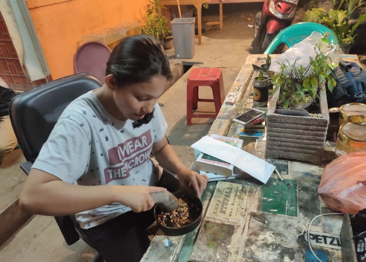 Cerita Mahasiswa Tak Bisa Mudik: Yang Lain Kumpul Dengan Keluarga, Saya di Kos Sendiri