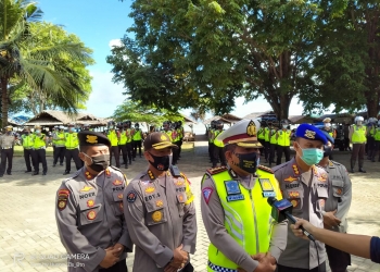 Dirlantas Polda Banten Kombes Pol Wibowo selaku Kasatgasda Ops Ketupat Kalimaya 2020 saat diwawancara oleh wartawan