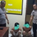 Dua pelaku Curanmor Saat Diamankan Oleh Anggota Polsek Angsana.