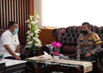 Kapolda Banten, Irjen Pol Fiandar saat bersilaturahmi dengan Kajati Banten, Rudi Prabowo Aji.