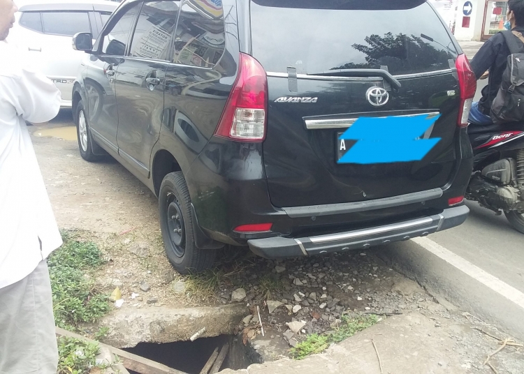 Setahun Dibiarkan Mangkrak, Proyek Gorong-gorong Kepandean Telan Banyak Korban