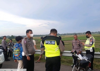 Dua Pembalap Liar Diamankan Personil Satlantas dan Sabhara di ruas Tol Serang -Panimbang