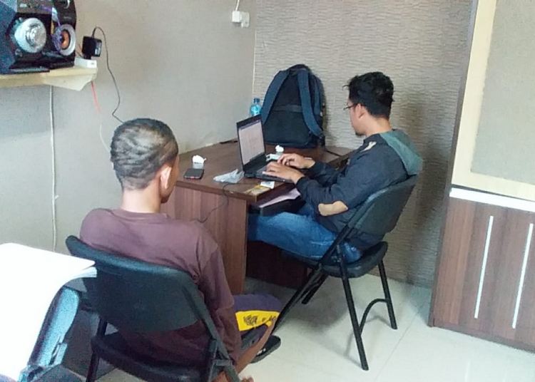 Dua Pengedar Obat Keras Dicokok Saat Nunggu Konsumen
