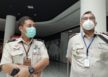 Saat Nyebrang di Pelabuhan Merak  Penumpang Kapal Wajib Bawa Kartu Vaksin