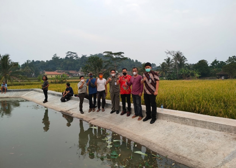 Bangun Embung, Kementan Harap Produktivitas Petani Karang Tanjung Meningkat