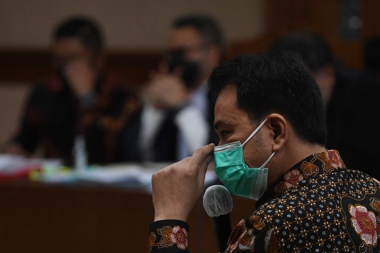 Azis Bisa Diancam Pemberian Keterangan Palsu