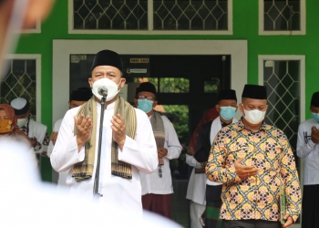 Pimpin Upacara Hari Santri, Sanuji Ajak Santri Berdaya Guna