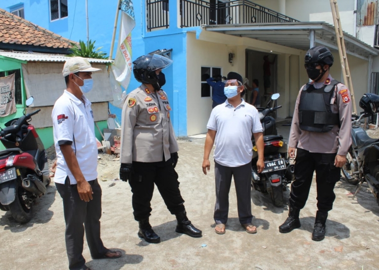 Jelang Pilkades Serentak, Gunakan Motor Kapolres Cek Kesiapan di Lokasi TPS