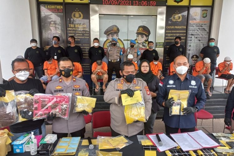 Parbrik Tembakau Sintetis Beromset Ratusan Juta Digerebeg