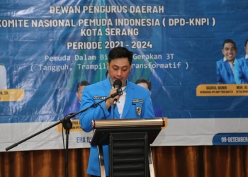 Ketua KNPI Kota Serang periode 2021-2024 saat kegiatan pelantikan pengurus KNPI Kota Serang di salah satu hotel di Kota Serang, Rabu (8/12).