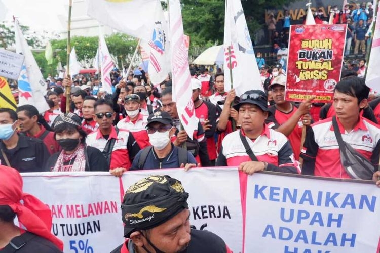 Gejolak Upah Bikin Gerah