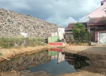 Lokasi pemukiman warga di RT 5 RW 4 Keluarahan Kedaung Wetan, Kecamatan Neglasari yang berdekatan dengan TPA Rawa Kucing. IRFAN/BNN