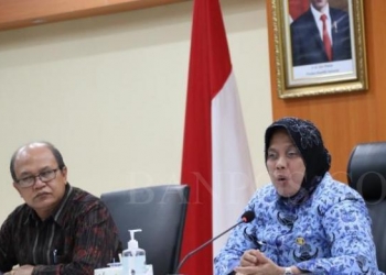 Kepala Pusat Litbang Inovasi Daerah, Matheos Tan, saat menerima kunjungan jajaran Badan Riset dan Inovasi Daerah Provinsi Bali, Kamis (17/2). (Foto: Ist)