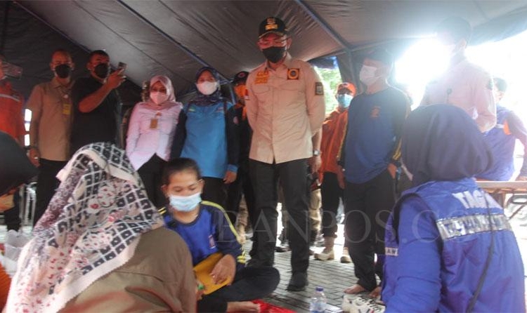 Dinsos dan BPBD Di-Warning Soal Kelayakan Makanan Korban Banjir