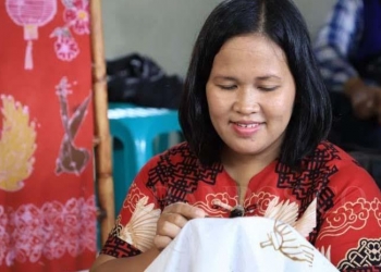 Batik Tulis Bernuansa Tionghoa Lahir dari Budaya Cina Benteng