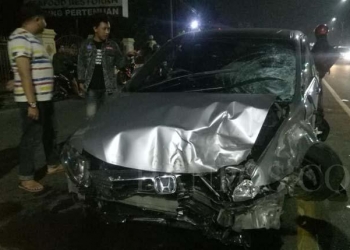 Kendaraan Honda Odyssey milik penabrak yang tampak hancur / ISTIMEWA