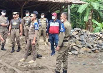 Satpol PP Monitoring Tambang Pasir Ilegal di Baksel