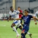 Gelandang asal Jepang, Renshi Yamaguchi di laga lawan Persib. (Foto : LIB)