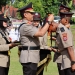 Kapolda Banten, Irjen Pol Rudy Heriyanto saat menyematkan tanda kelulusan.