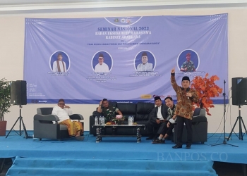 Dokumentasi kegiatan Seminar Nasional dengan tema 'Peran Milenial dalam Sebagai Penegak Nilai Pancasila, dalam Keberagaman Bangsa', Rabu (11/1) yang digelar oleh BEM Unbaja, dilakukan secara hybrid yaitu melalui secara langsung di Gedung UBJ Convention Hall Kampus 2 Unbaja dan zoom meeting.