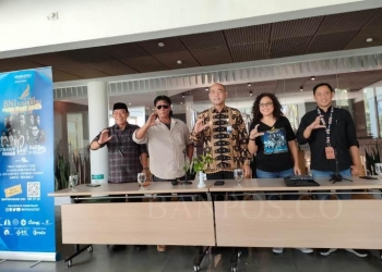 Kegiatan konferensi pers yang diadakan pihak penyelenggara The Royale Krakatau Music Fest 2023, dengan menghadirkan sejumlah tokoh masyarakat Kota Cilegon, Jumat (20/1/2023). RULIE SATRIA/BANTEN POS