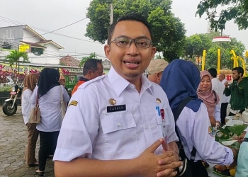 Kepala DLH Kota Serang, Farach Richi, usai memimpin Apel pagi di Ruang Terbuka Hijau Taman Sari, Rabu (8/3).