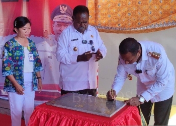 Momen peresmian RSUD Perpetua Safanpo, diambil dari nama perawat pertama dari Kabupaten Asmat.
