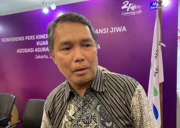Ketua Dewan Pengurus AAJI, Budi Tampubolon.