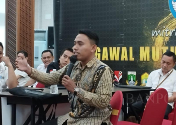 Ketua PII Banten, Ihsanudin, pada forum lokakarya.