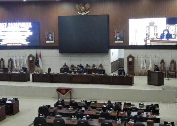 Sejumlah anggota DPRD Banten merasa kecewa Pj Gubernur Banten tidak hadir dalam Rapat Paripurna Penyampaian Hasil Reses Tahun 2023 dan menilai pembangunan di Provinsi Banten omong kosong.
