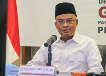 Politisi Geindra, Desmond J Mahesa.