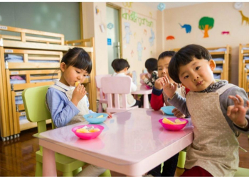 Dorong Anak Lahap Makan