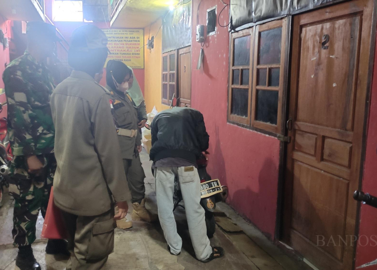 Pasangan Kumpul Kebo Digerebek di Kos-kosan Cilegon