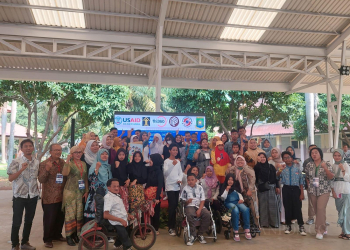 Sejumlah Organisasi Masyarakat Sipil (OMS) di Kota Tangerang turut meramaikan acara Festival Inovasi OMS yang diselenggarakan di Selasar Plaza Pemkot Tangerang pada Minggu (30/7).