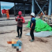 Tampak tempat kejadian laka kerja seorang karyawan jatuh dari ketinggian 5 meter dan tewas, di Dermaga PT Cemindo Gemilang.