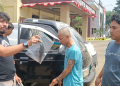 Anggota Satreskrim Polres Pandeglang saat mengamankan pelaku