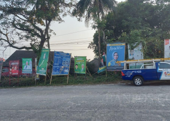 Baliho Bacaleg Merusak Keindahan Daerah Lebak