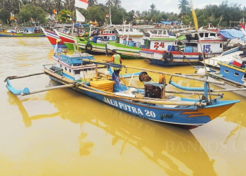 Suasana di dermaga tambat pelabuhan nelayan Binuangeun. Foto beberapa waktu lalu
