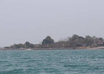 Pulau Lima yang saat ini sedang dibangun oleh investor. Hingga saat ini, belum diketahui siapa investor yang melakukan pembangunan di Pulau Lima. (Dziki/BantenPos)