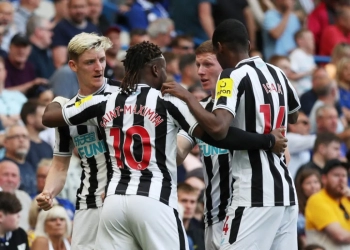 Apesnya The Magpies, Kalah Dan 2 Strikernya Cedera
