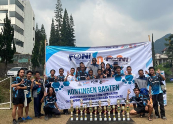 Kontingen Foni Banten Saat Melakukan Foto Bersama Dengan Menunjukan Hasil Capaian Dalamevent Indonesian Open Orienteering Championship & ASEAN O' Meeting 2023.